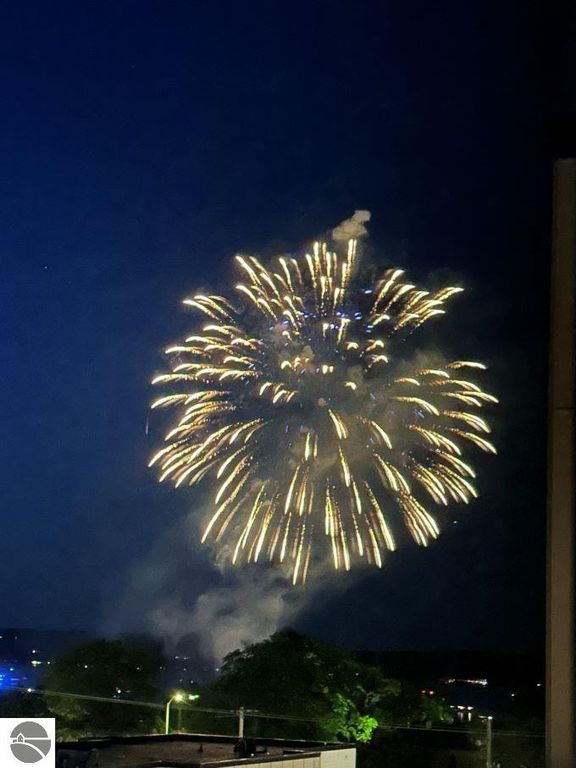 Image 36 of property listing at 714 Randolph Street # 413, Traverse City, MI 49684