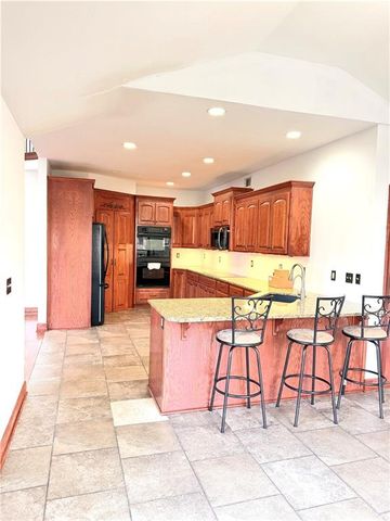 2422 N 106TH Street, Kansas City, KS 66109