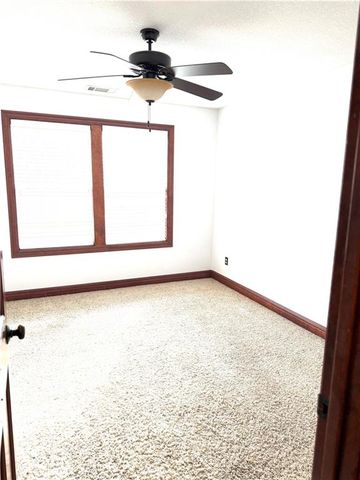 2422 N 106TH Street, Kansas City, KS 66109