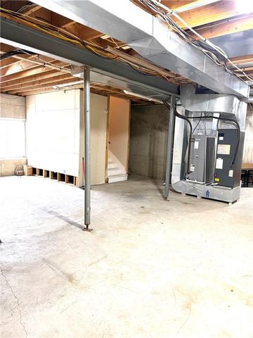 2422 N 106TH Street, Kansas City, KS 66109