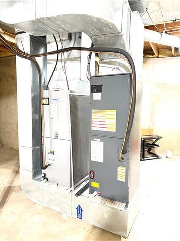 2422 N 106TH Street, Kansas City, KS 66109