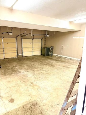 2422 N 106TH Street, Kansas City, KS 66109