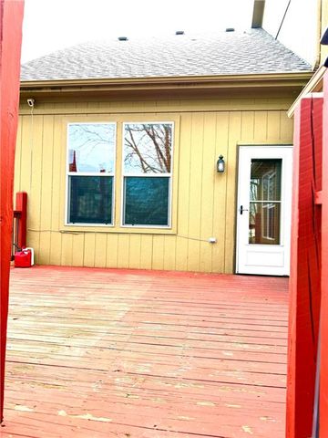 2422 N 106TH Street, Kansas City, KS 66109