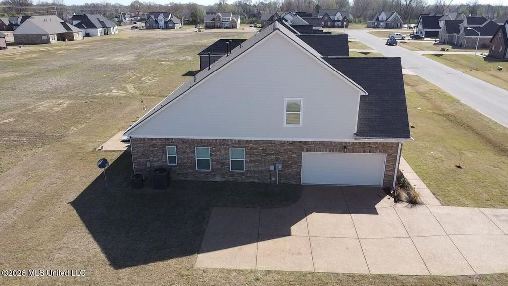 5302 Aylesbury Lane, Olive Branch, MS 38654 — photo 3