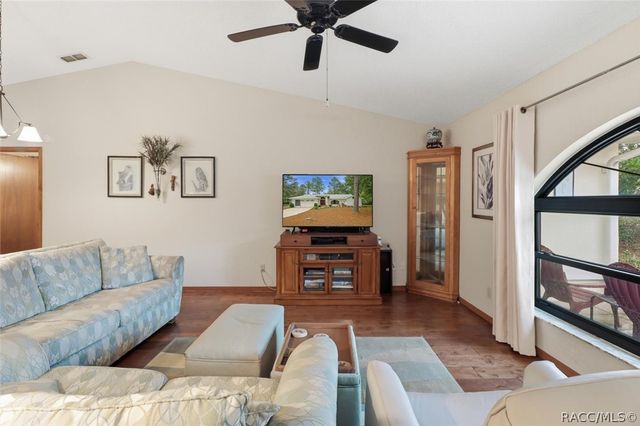 5815 N Durango Terrace, Beverly Hills, FL 34465