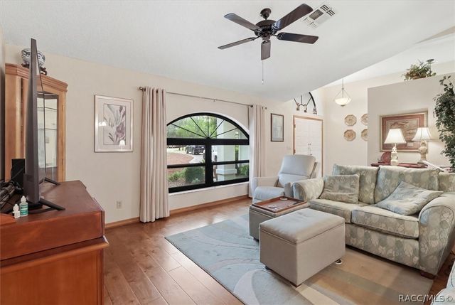 5815 N Durango Terrace, Beverly Hills, FL 34465