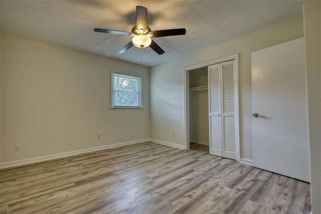 1341 Kenyon Road, Morrow, GA 30260