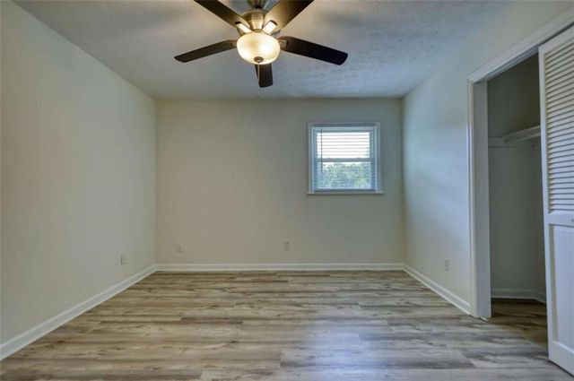 1341 Kenyon Road, Morrow, GA 30260