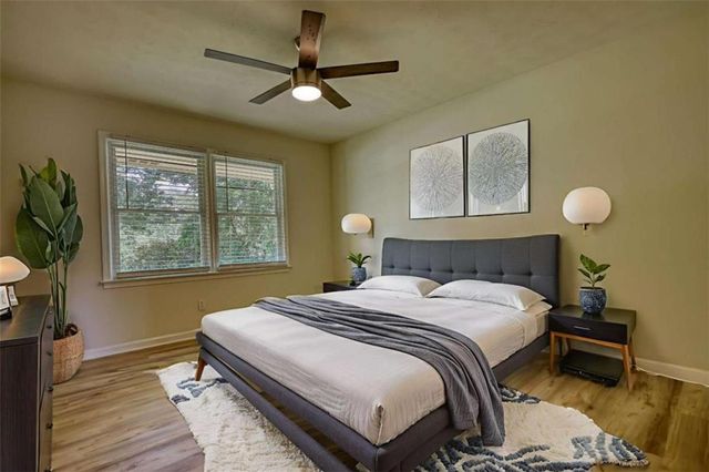 1341 Kenyon Road, Morrow, GA 30260