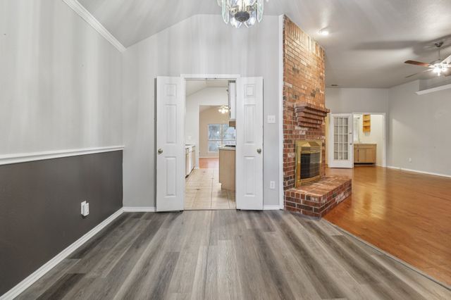 600 N Chattey Road, Desoto, TX 75115