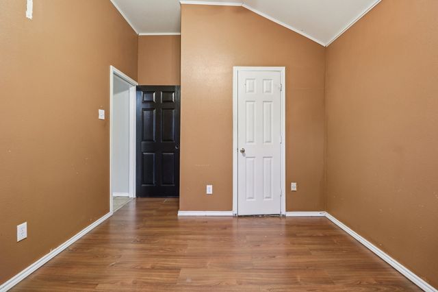 600 N Chattey Road, Desoto, TX 75115