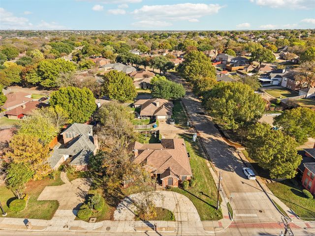 600 N Chattey Road, Desoto, TX 75115