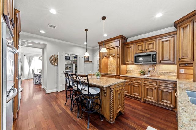 4903 Westerdale Drive, Fulshear, TX 77441