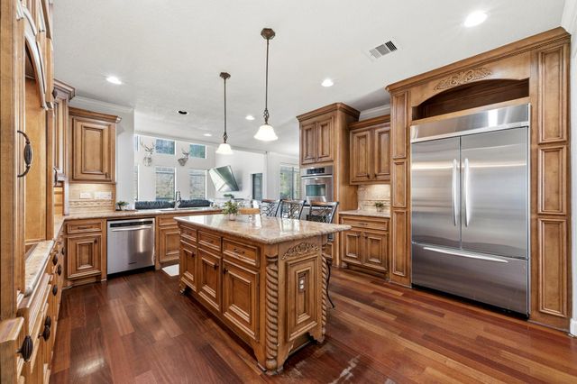 4903 Westerdale Drive, Fulshear, TX 77441