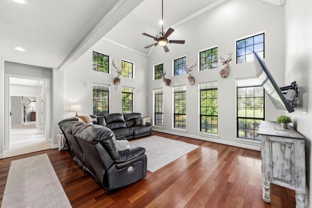 4903 Westerdale Drive, Fulshear, TX 77441