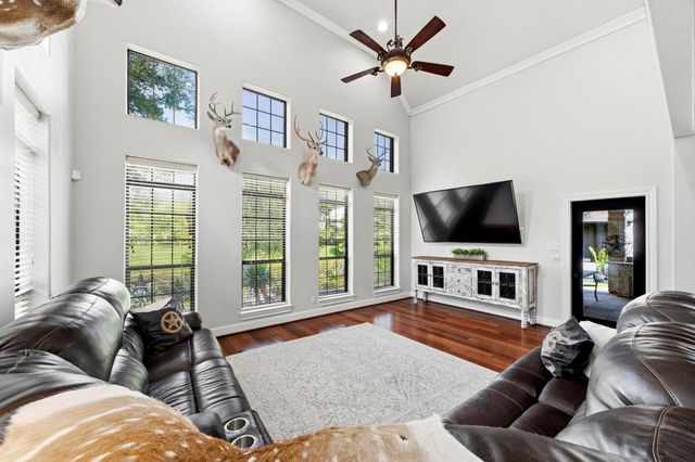 4903 Westerdale Drive, Fulshear, TX 77441