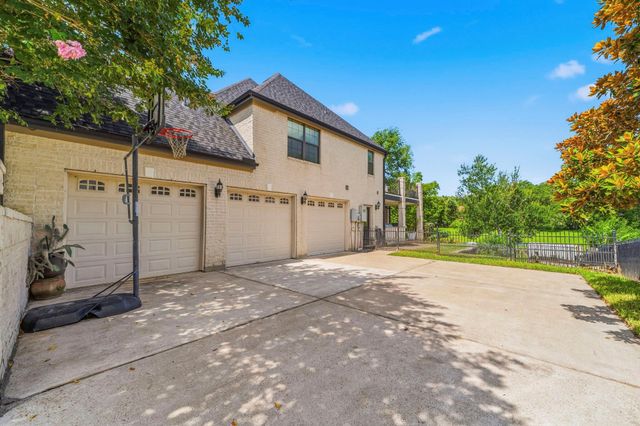 4903 Westerdale Drive, Fulshear, TX 77441