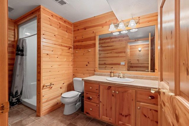 9410 MEMORY LANE, Neenah, WI 54956