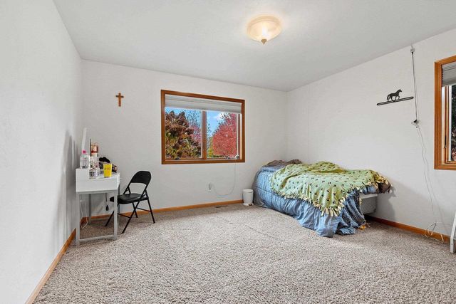 9410 MEMORY LANE, Neenah, WI 54956