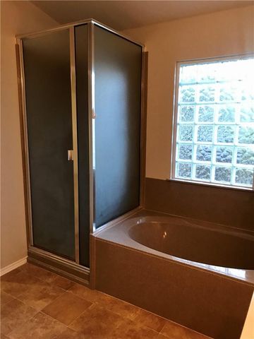 13609 Pine Warbler DR, Austin, TX 78729