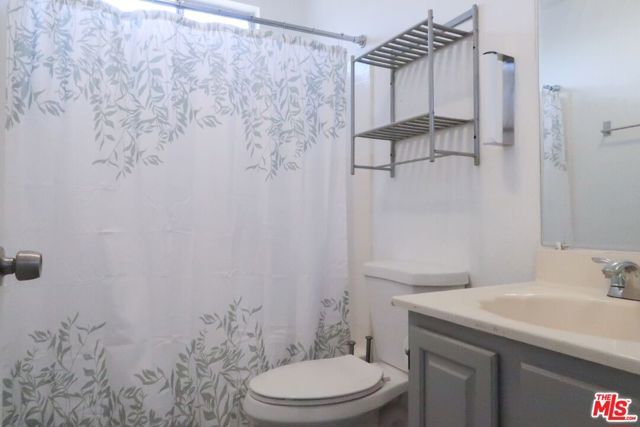 16065 Porter Avenue, Riverside, CA 92504