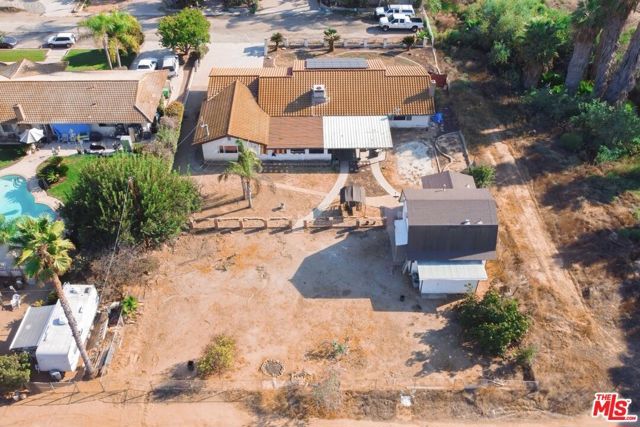 16065 Porter Avenue, Riverside, CA 92504