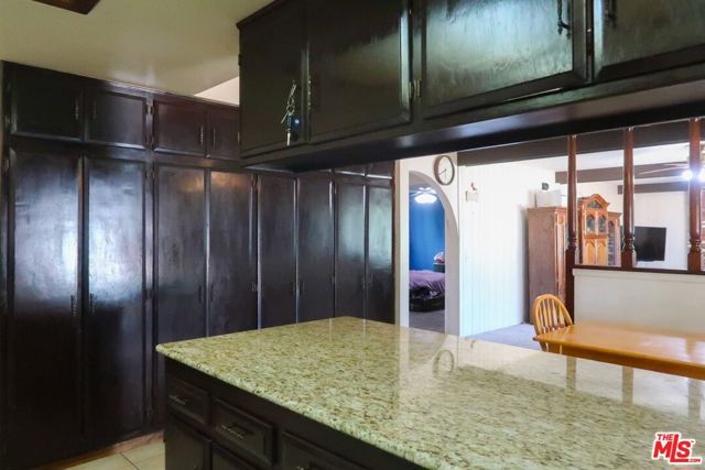 16065 Porter Avenue, Riverside, CA 92504