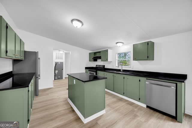 1251 Boones Bridge Road, Madison, GA 30650