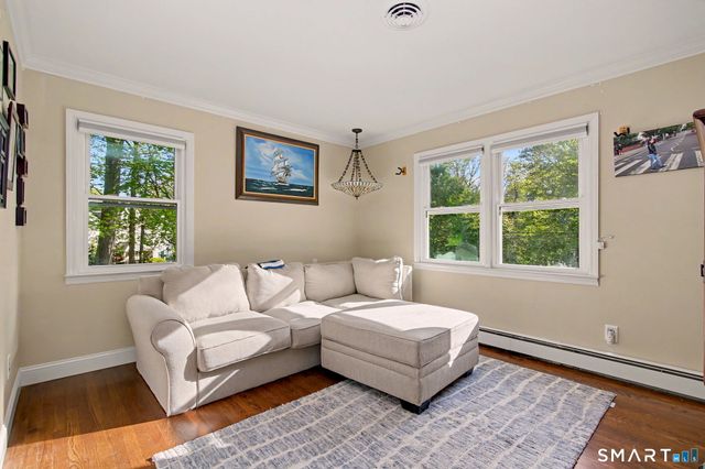 118 Davenport Ridge Lane, Stamford, CT 06903