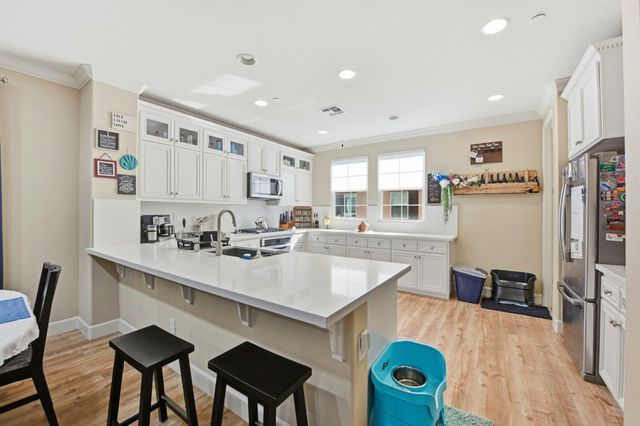 56 Regency Place, Hayward, CA 94544