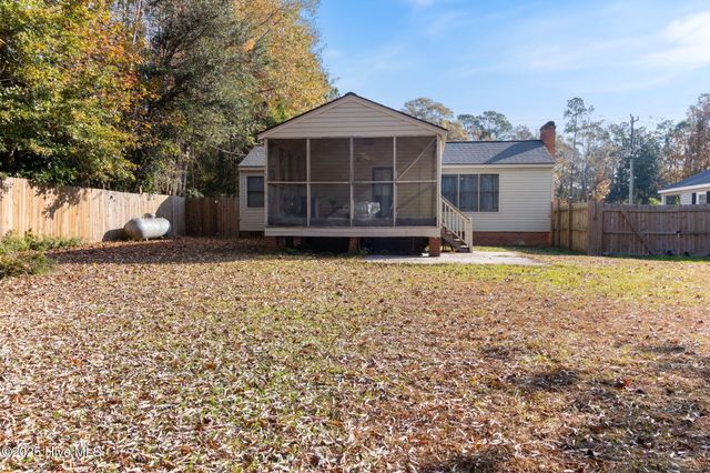 813 James Street, Whiteville, NC 28472