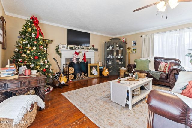 813 James Street, Whiteville, NC 28472