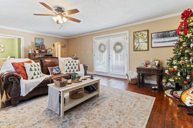 813 James Street, Whiteville, NC 28472