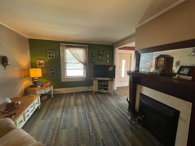 455 Long Street, Ashville, OH 43103