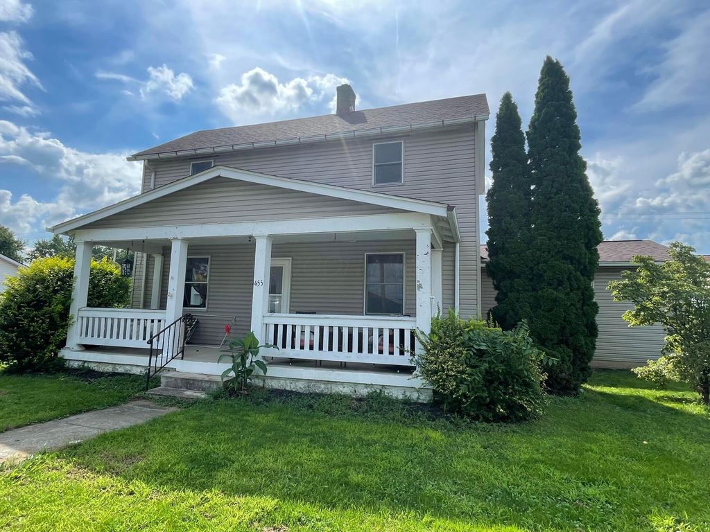 455 Long Street, Ashville, OH 43103