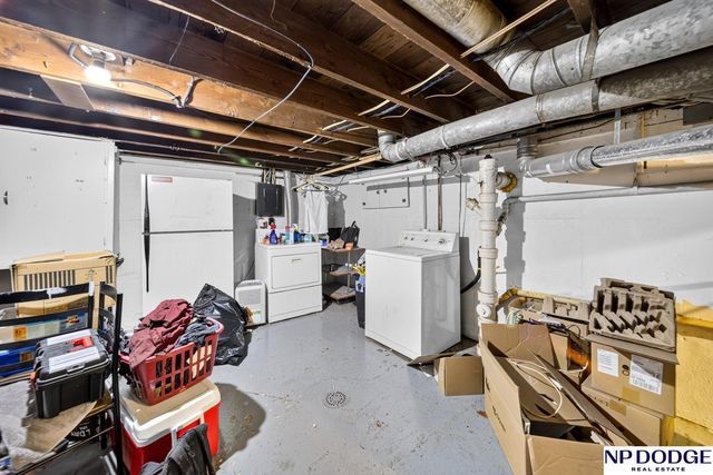 1236 E Cuming Street, Fremont, NE 68025