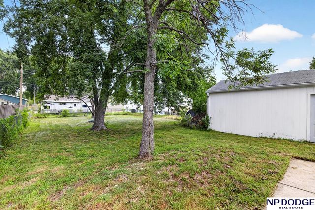 1236 E Cuming Street, Fremont, NE 68025
