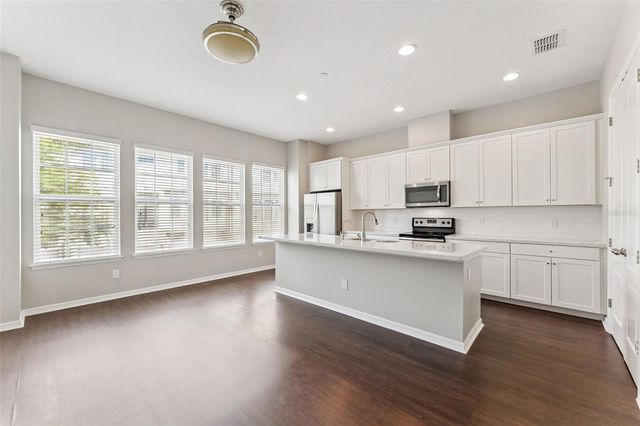 101 BOARDWALK AVENUE, Oviedo, FL 32765