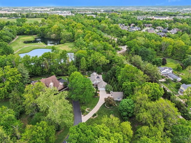 14 Hetherington Court, Glendale, OH 45246