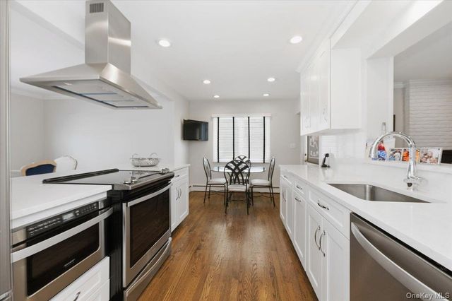 974 Mildred Drive, Baldwin, NY 11510