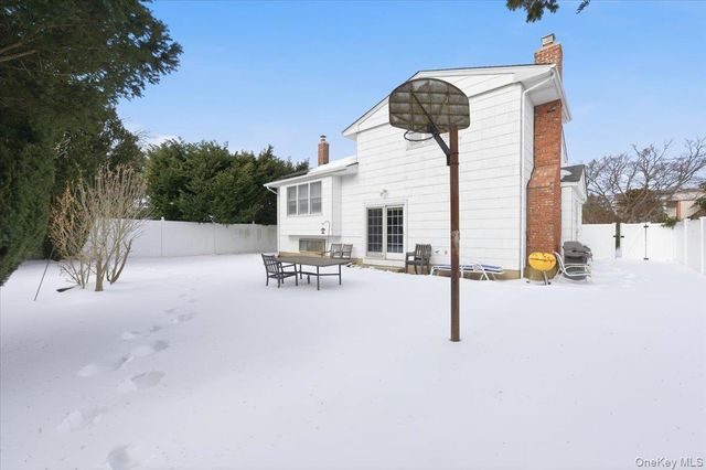 974 Mildred Drive, Baldwin, NY 11510