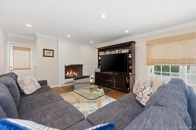 974 Mildred Drive, Baldwin, NY 11510