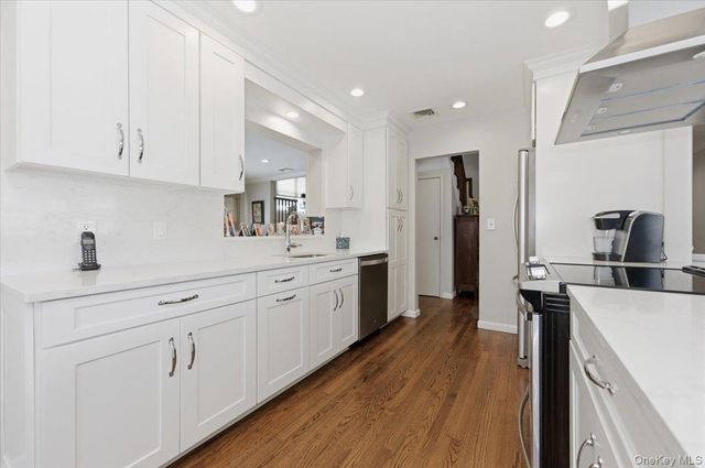 974 Mildred Drive, Baldwin, NY 11510