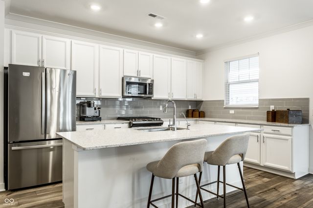 11453 Lottie Circle, Noblesville, IN 46060