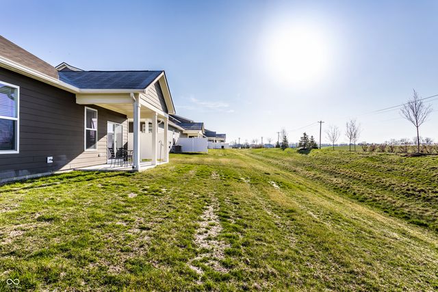 11453 Lottie Circle, Noblesville, IN 46060