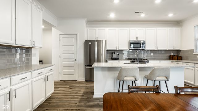 11453 Lottie Circle, Noblesville, IN 46060