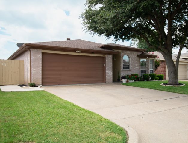 1363 Yorkshire Street 2, Fort Worth, TX 76134