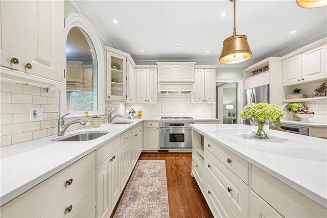 406 Spring House Cove NE, Atlanta, GA 30307