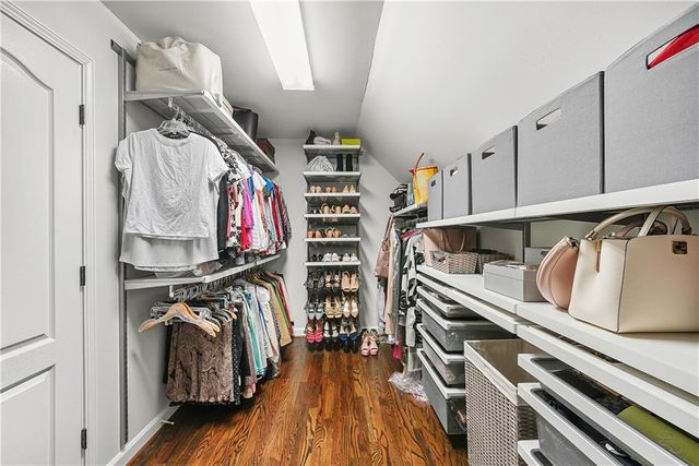 406 Spring House Cove NE, Atlanta, GA 30307