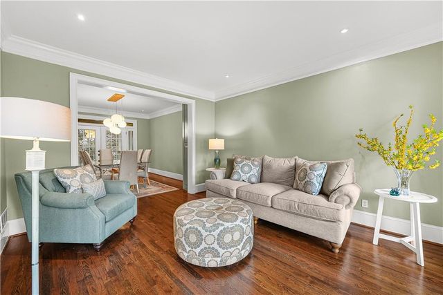 406 Spring House Cove NE, Atlanta, GA 30307